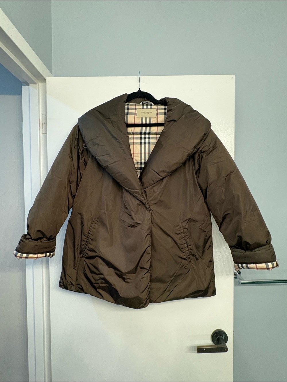 Burberry Brown Plaid Lined Goosedown Winter Puffer Jacket Preppy Academia Luxury
